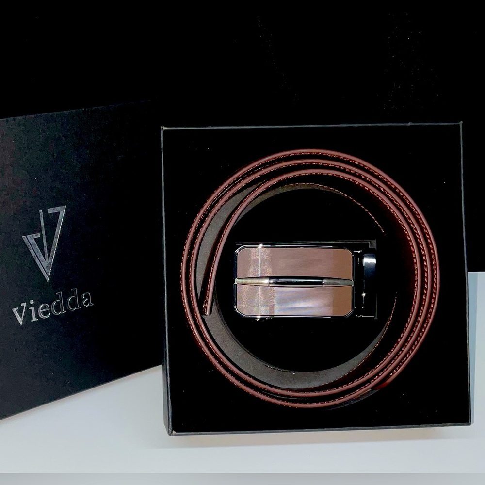 NWT VIEDDA Men’s Automatic Vegan Leather Ratchet Belt without Holes.